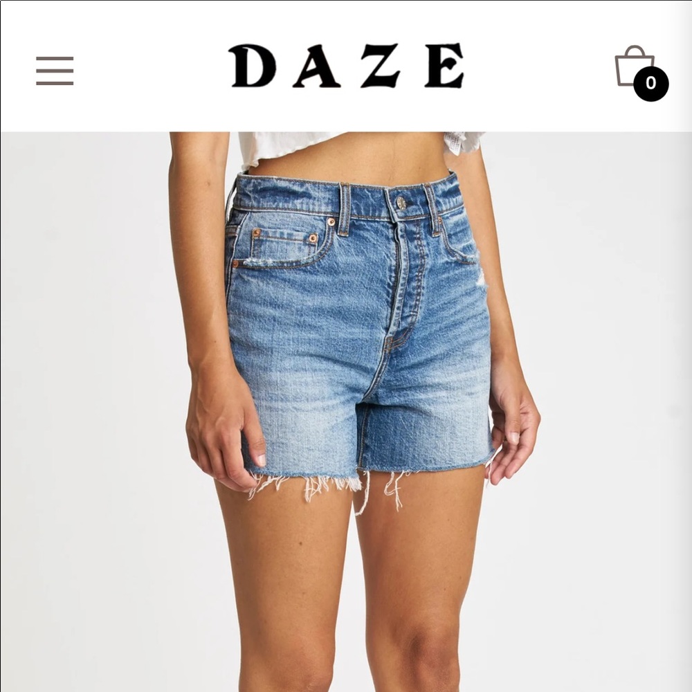 Daze shorts